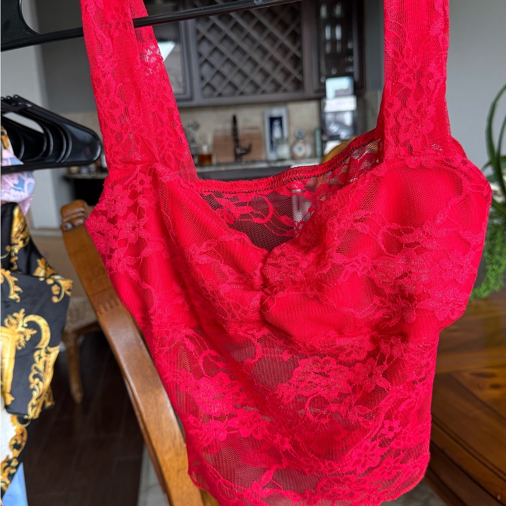 SHEIN Red Lace Tank Top with Floral Detailing